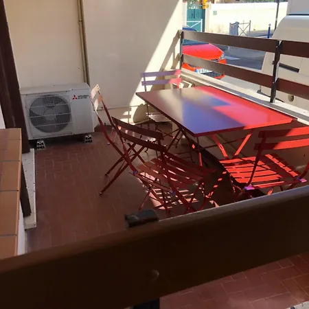 Apartament Agreable Chez Mame Jeanne Au Grau Du Roi *